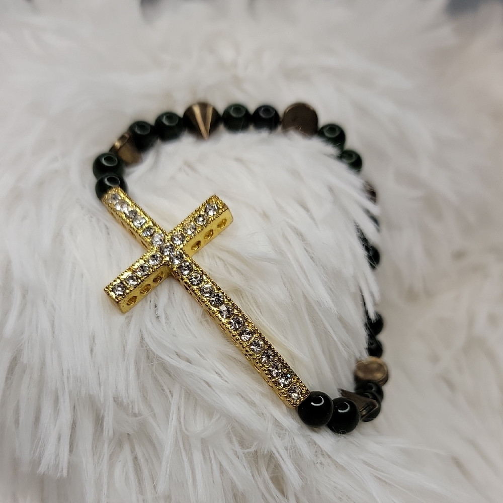 Nephrite Rhinestone Cross Bracelet